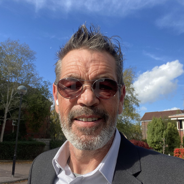 Dirk McFarlane-Aitken
